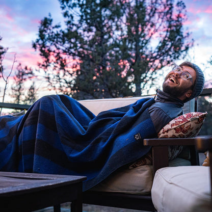 Arcturus Blue Buffalo Wool Blanket and Carry Straps Bundle